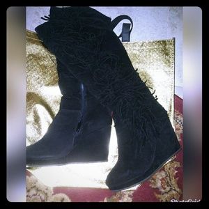 Black fringe Heeled boots